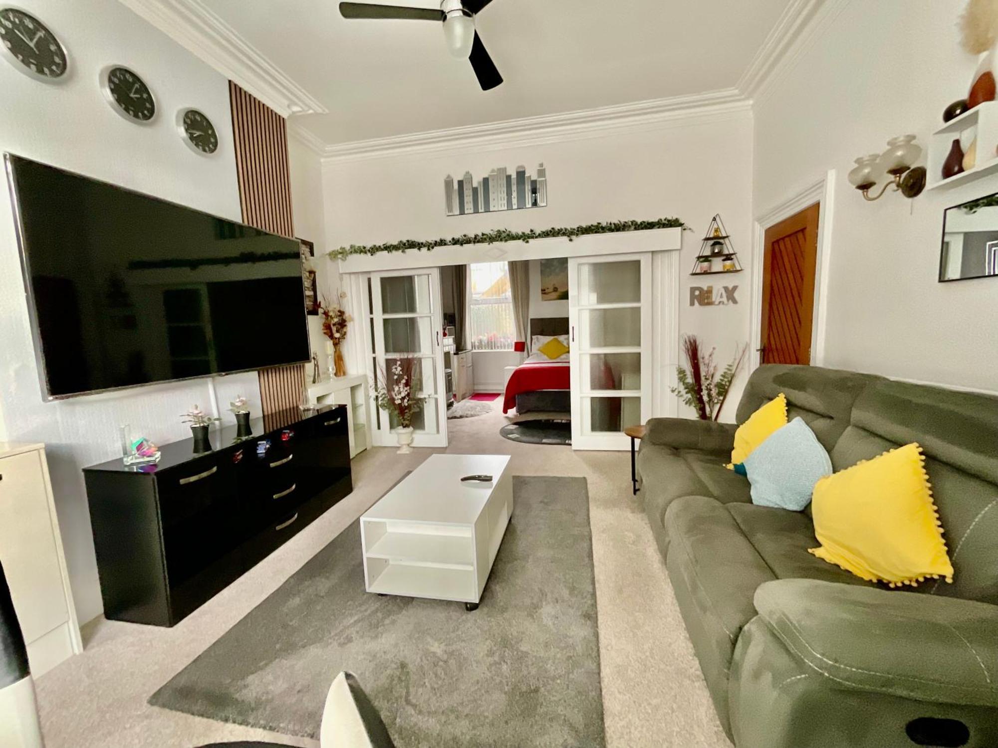Victoria House - Self Catering Quiet Guesthouse - Adult Singles And Couples Only Μπλάκπουλ Εξωτερικό φωτογραφία