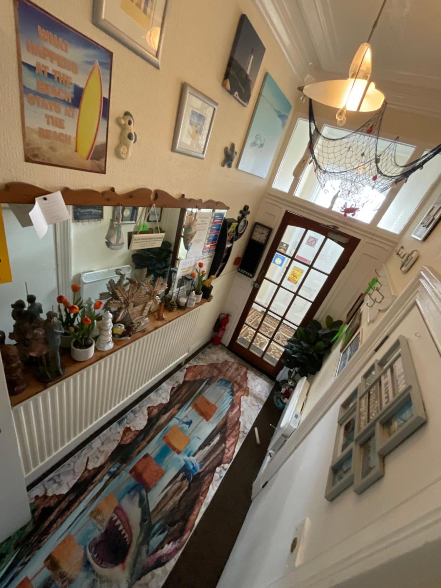 Victoria House - Self Catering Quiet Guesthouse - Adult Singles And Couples Only Μπλάκπουλ Εξωτερικό φωτογραφία